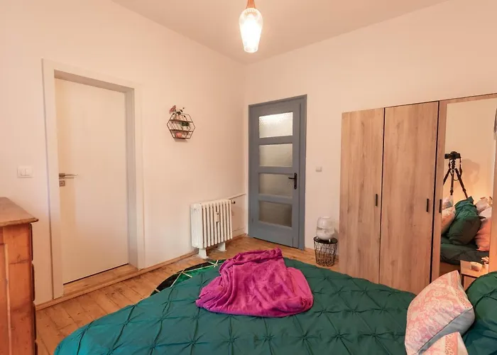 Vintage Bohemian Paradise With Xbox Series X For Big Groups Apartmán