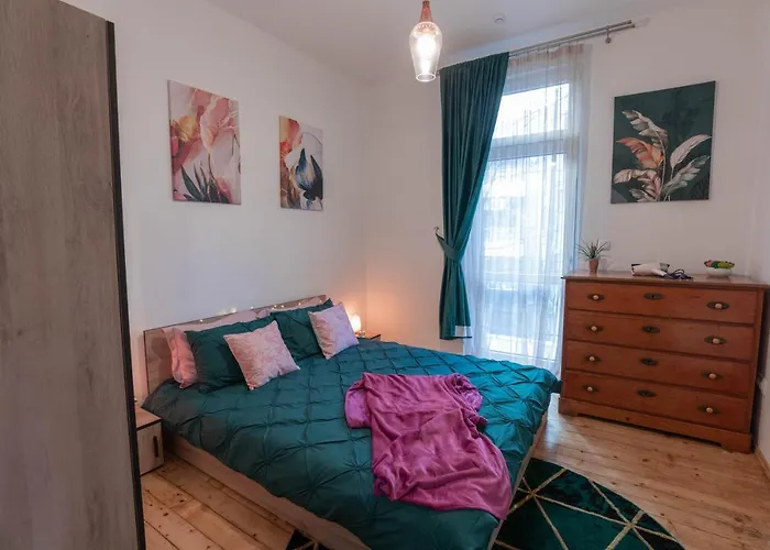 Vintage Bohemian Paradise With Xbox Series X For Big Groups