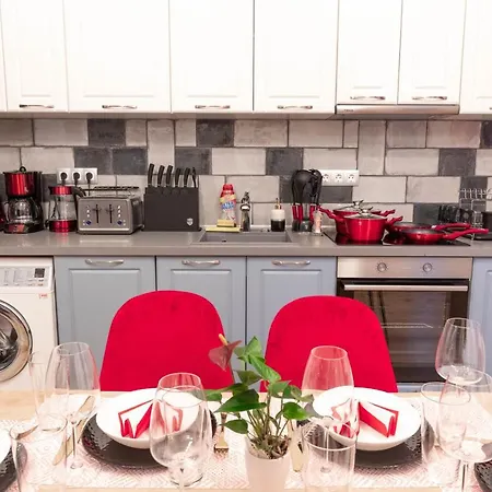 Apartment Vintage Bohemian Paradise With Xbox Series X For Big Groups