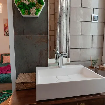 Apartment Vintage Bohemian Paradise With Xbox Series X For Big Groups *