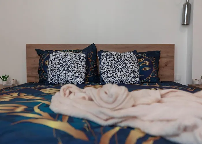 Vintage Bohemian Paradise With Xbox Series X For Big Groups